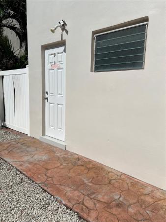 610 NE 29th Dr #4, Wilton Manors, Florida 33334, image 1