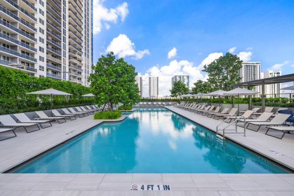 1444 Biscayne Blvd #240, Miami, Florida 33132, image 1