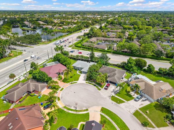 Crestwood, 117 Hemingway Ct, Royal Palm Beach, Florida 33411, image 1