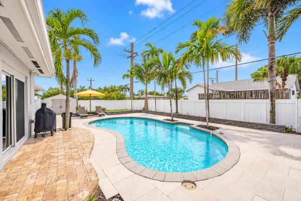 Ocean View Golf, 301 SE 3rd Ter, Dania Beach, Florida 33004, image 1