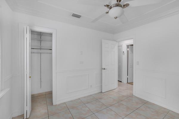 242 W 19th St, Hialeah, Florida 33010, image 1