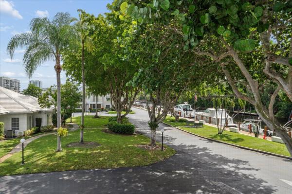 6431 Bay Club Dr #3, Fort Lauderdale, Florida 33308, image 1