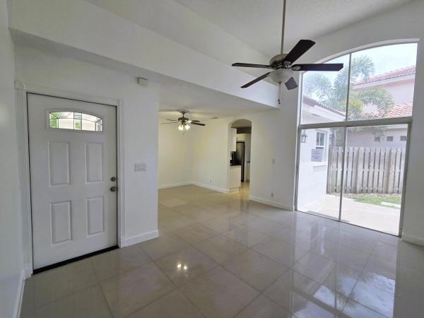 Coco Palms, 533 NW 47th Ave, Coconut Creek, Florida 33063, image 1