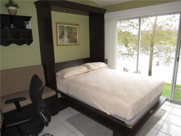 Waters Edge, 5906 NW 93rd Ter, Tamarac, Florida 33321, image 1