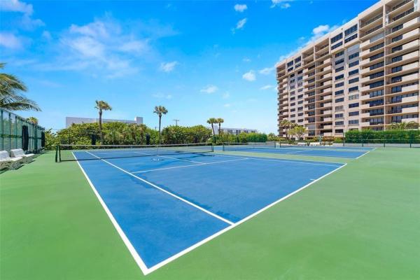 Sea Ranch Club C, 4900 N Ocean Blvd #819, Lauderdale By The Sea, Florida 33308, image 1