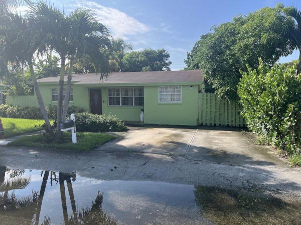 Dolan, 1306 Date Palm Dr, Lantana, Florida 33462, image 1