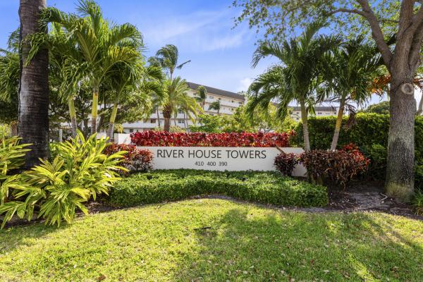 River House Towers, 390 N Federal Hwy #202, Deerfield Beach, Florida 33441, image 1