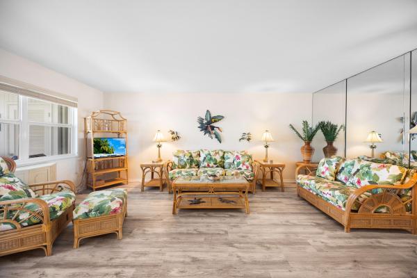 Shore Club, 100 Shore Ct #104, North Palm Beach, Florida 33408, image 1