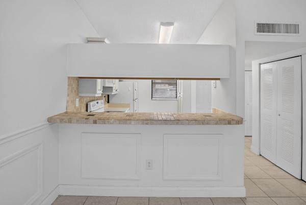 Villas De Venezia, 9919 Nob Hill Ct, Sunrise, Florida 33351, image 1