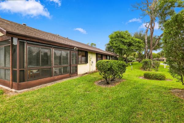 Strathmore Gate West, 459 Knollwood Ct, Royal Palm Beach, Florida 33411, image 1