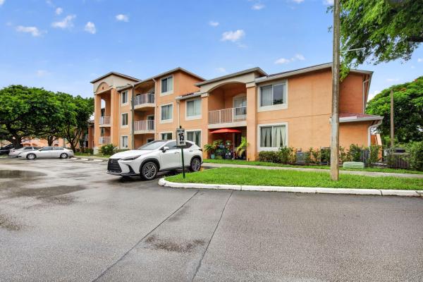 The Courtyards At Davie, 6960 SW 39th St #207E, Davie, Florida 33314, image 1