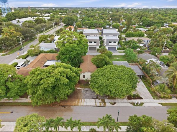 Talbot House, 338 SE 1st Ave, Delray Beach, Florida 33444, image 1