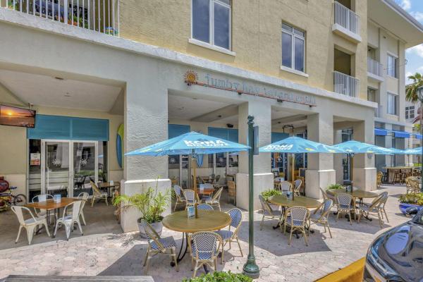 Somerset At Abacoa, 826 Dakota Dr #102, Jupiter, Florida 33458, image 1
