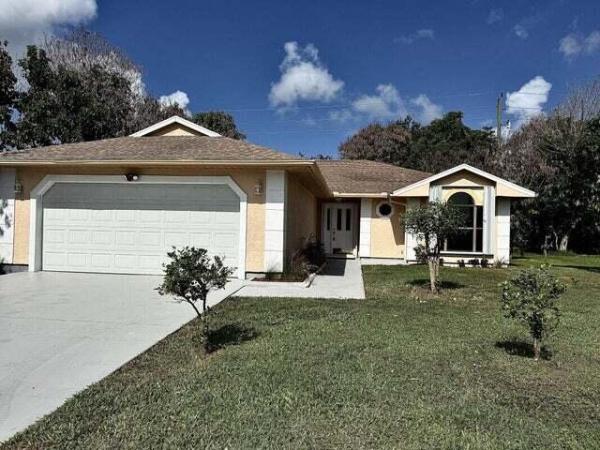 Southbend Lakes Estates, 3053 SE Wake Rd, Port St. Lucie, Florida 34984, image 1