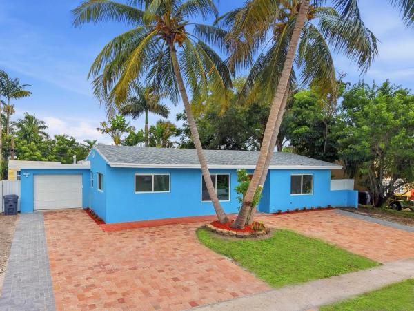 1421 Crest Dr, Lake Worth, Florida 33461, image 1