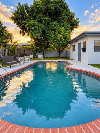 Laurel Hills, 816 NW 8th Ave, Boynton Beach, Florida 33426, image 1