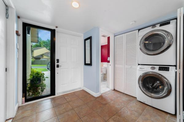 Gingerwood Place, 8847 Cleary Blvd, Plantation, Florida 33324, image 1