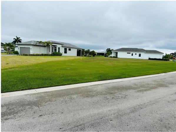 Tesoro Preserve, 156 SE Via Bisento, Port St. Lucie, Florida 34952, image 1