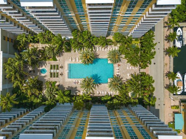 643 Casa Loma Blvd, Boynton Beach, Florida 33435, image 1