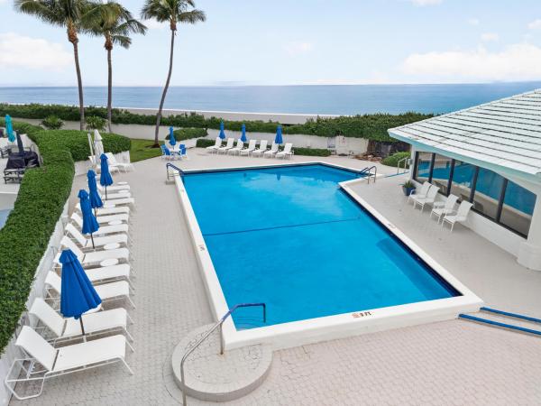 Mayfair House, 3590 S Ocean Blvd #807, South Palm Beach, Florida 33480, image 1