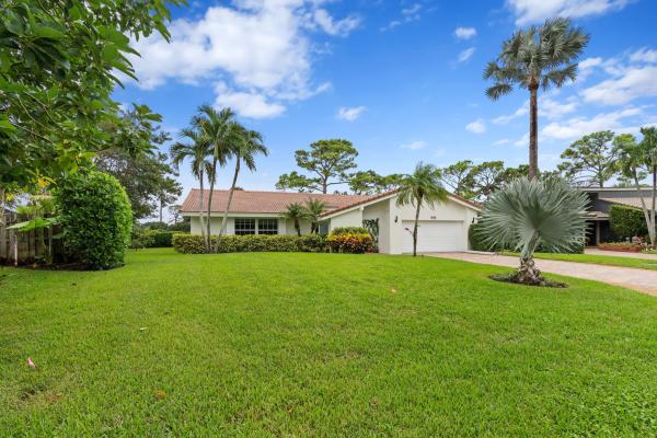 Seagate Country Club At The Hamlet, 925 Foxpointe Cir, Delray Beach, Florida 33445, image 1