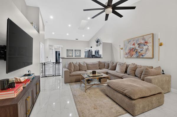 Villa San Remo, 8285 Via Di Veneto, Boca Raton, Florida 33496, image 1