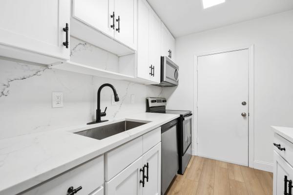 Imperial Point Colonnades, 2191 NE 68th St #407, Fort Lauderdale, Florida 33308, image 1