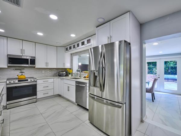 Sandalfoot Cove, 9020 SW 8th St, Boca Raton, Florida 33433, image 1