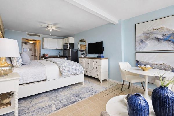 Ocean Manor, 4040 Galt Ocean Dr #905, Fort Lauderdale, Florida 33308, image 1