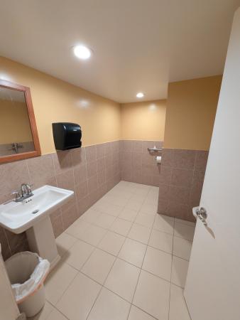 Golden Sails, 111 Golden Isles Dr #C10, Hallandale Beach, Florida 33009, image 1