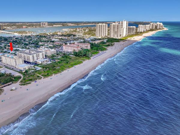 Mayan Towers South, 125 S Ocean Ave #304, Palm Beach Shores, Florida 33404, image 1
