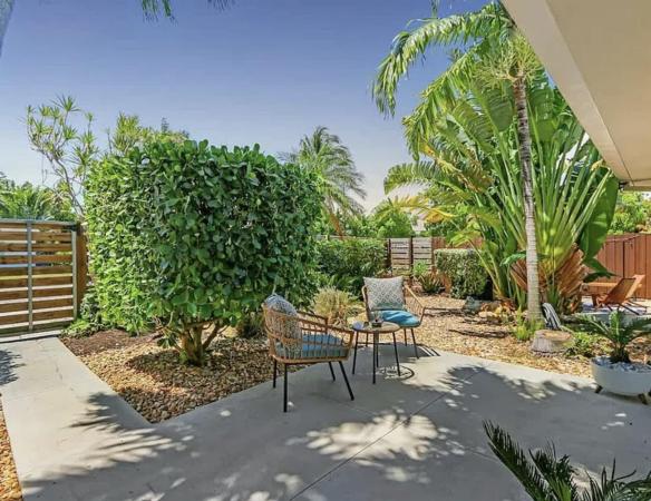 Middle River Plaza, 1449 NE 23rd St, Wilton Manors, Florida 33305, image 1