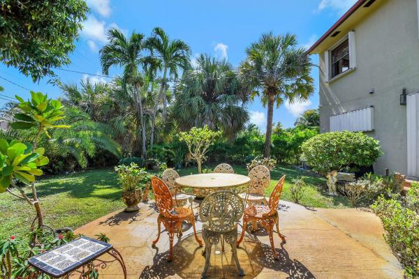 Lake Worth Town, 124 S Palmway #1, Lake Worth Beach, Florida 33460, image 1