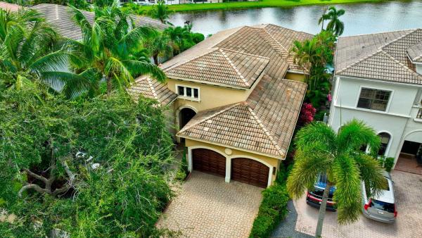 The Oaks At Boca Raton, 17835 Lake Azure Way, Boca Raton, Florida 33496, image 1