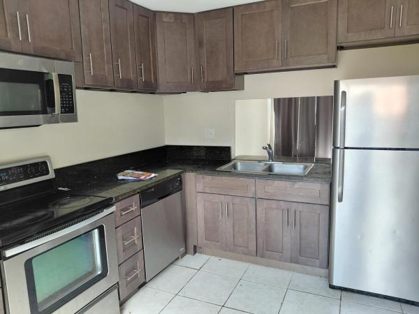 Loch Lomond, 3201 NW 4th Ter #73, Pompano Beach, Florida 33064, image 1
