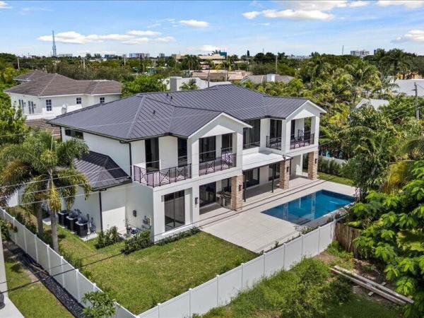 224 NW 11th St, Boca Raton, Florida 33432, image 1
