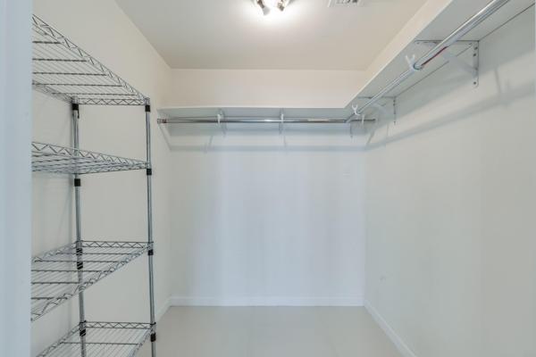 Icon Brickell Tower 1, 475 Brickell Ave #512, Miami, Florida 33131, image 1
