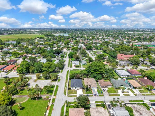 2791 NW 11th Ct, Fort Lauderdale, Florida 33311, image 1