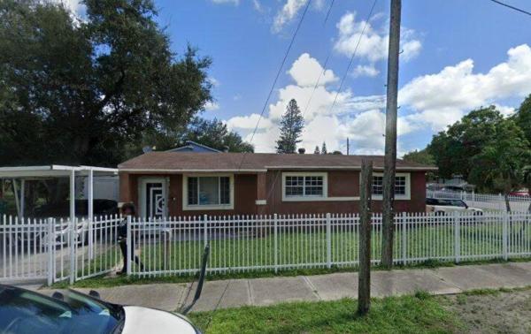1895 NW 85th St, Unincorporated Dade County, Florida 33142, image 1