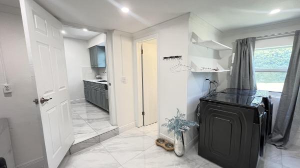 March Estates, 2957 NW 6th Ave, Wilton Manors, Florida 33311, image 1