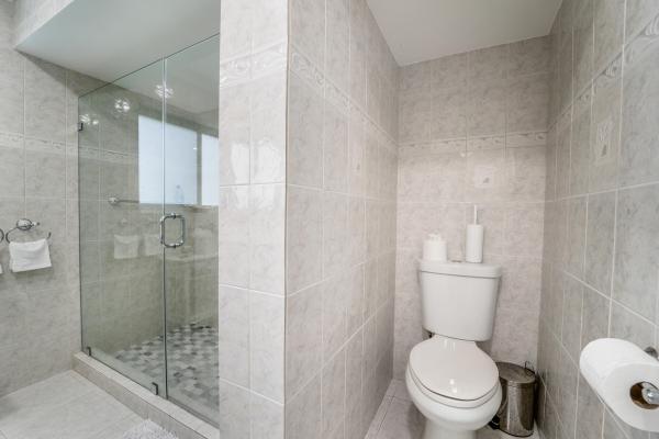 1040 Crystal Lake Dr #3, Deerfield Beach, Florida 33064, image 1