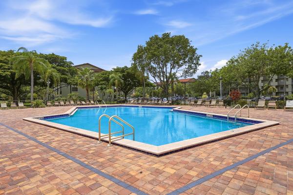 Ivanhoe At Century Village, 13055 SW 15th Ct #107S, Pembroke Pines, Florida 33027, image 1