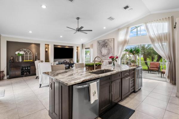 5054 Prairie Dunes Village Cir, Lake Worth, Florida 33463, image 1