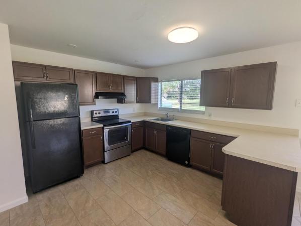 Parks Edge, 374 SW Eastport Cir, Port St. Lucie, Florida 34953, image 1