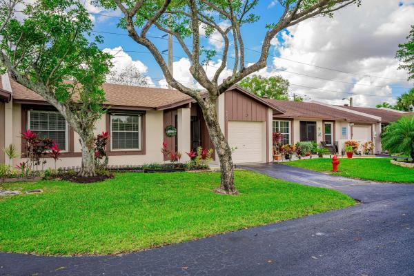 Carrotwood At Las Verdes, 5300 Breadfruit Cir, Delray Beach, Florida 33484, image 1