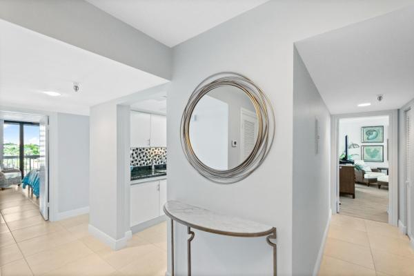 Old Port Cove Tower East, 115 Lakeshore Dr #549, North Palm Beach, Florida 33408, image 1