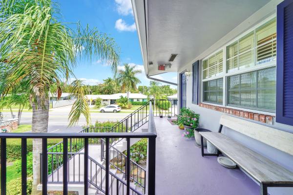 Park Ridge North, 2701 Middle River Dr #11, Fort Lauderdale, Florida 33306, image 1