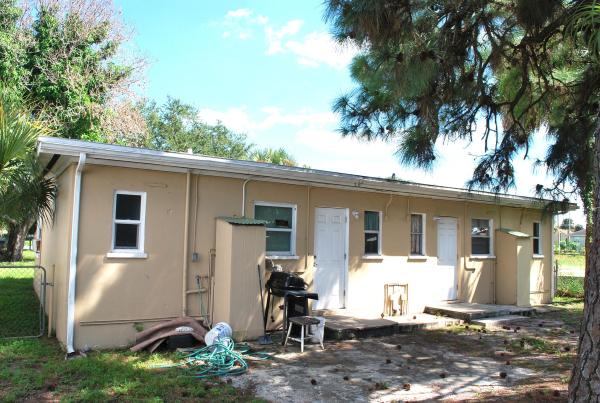 Fort Pierce Residential, 431 N 13th St, Fort Pierce, Florida 34950, image 1