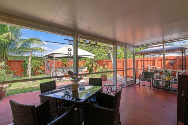 Paradise Gardens 1, 975 NW 67th Ave, Margate, Florida 33063, image 1