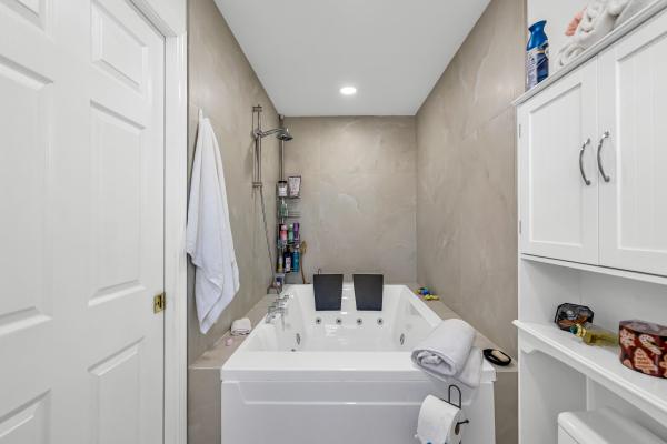 Pompano Waterway Estates, 5120 NE 22nd Ave, Lighthouse Point, Florida 33064, image 1
